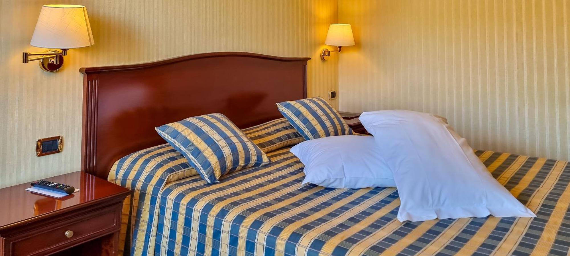 Hotel Benaco Garda ***s